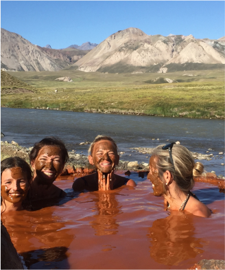 Excursión a Valle Hermoso y Termas del Cobre